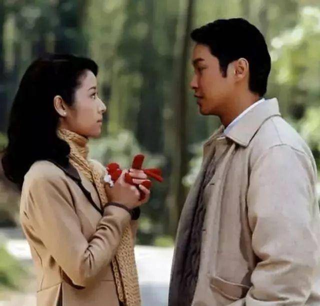 《半生缘》:曼桢世钧多年后再相逢,一句"回不去了",戳中泪点_腾讯新闻