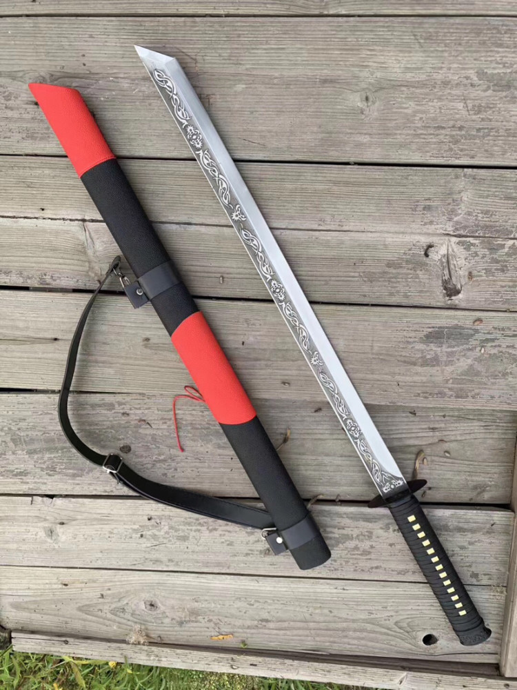 峰峦战刃,弹簧钢锻造蚀刻精美图腾