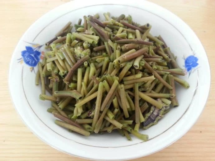 夏天,遇见此菜多买点,每天炒一盘,清肠刮油,才6块钱一斤