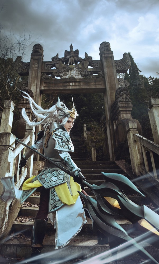 王者荣耀韩信白龙吟cos