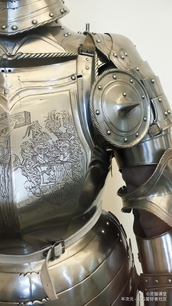 中世纪骑士盔甲的花纹细节绘画参考