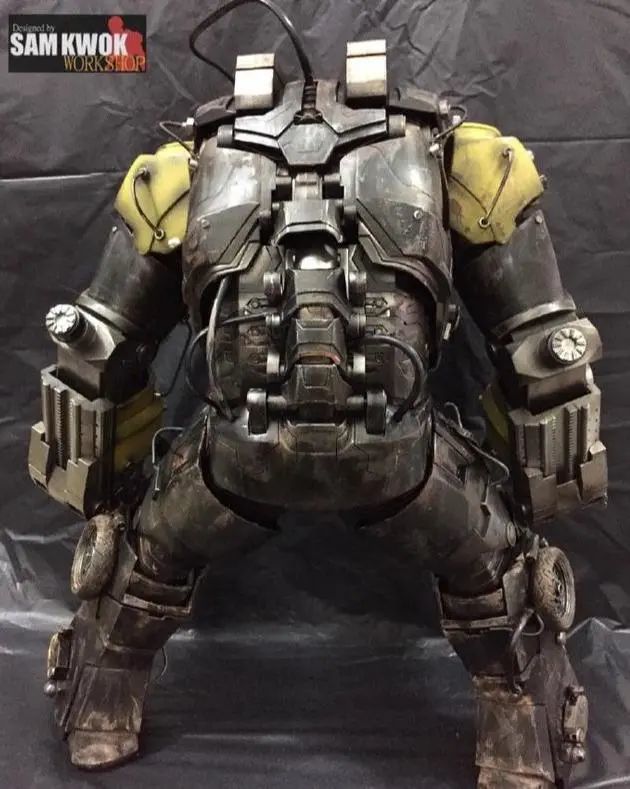 模玩控:加入车轮细节,工业风钢铁侠mark38