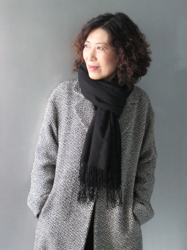 《童眸》:黄蓓佳笔下的童年目光