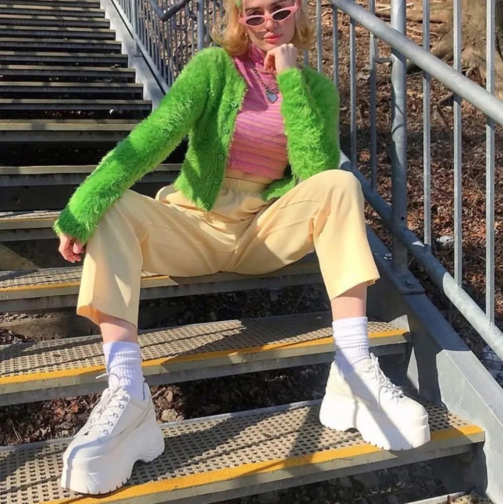 千禧风y2k造型大赏,看不懂是你out了!_腾讯新闻