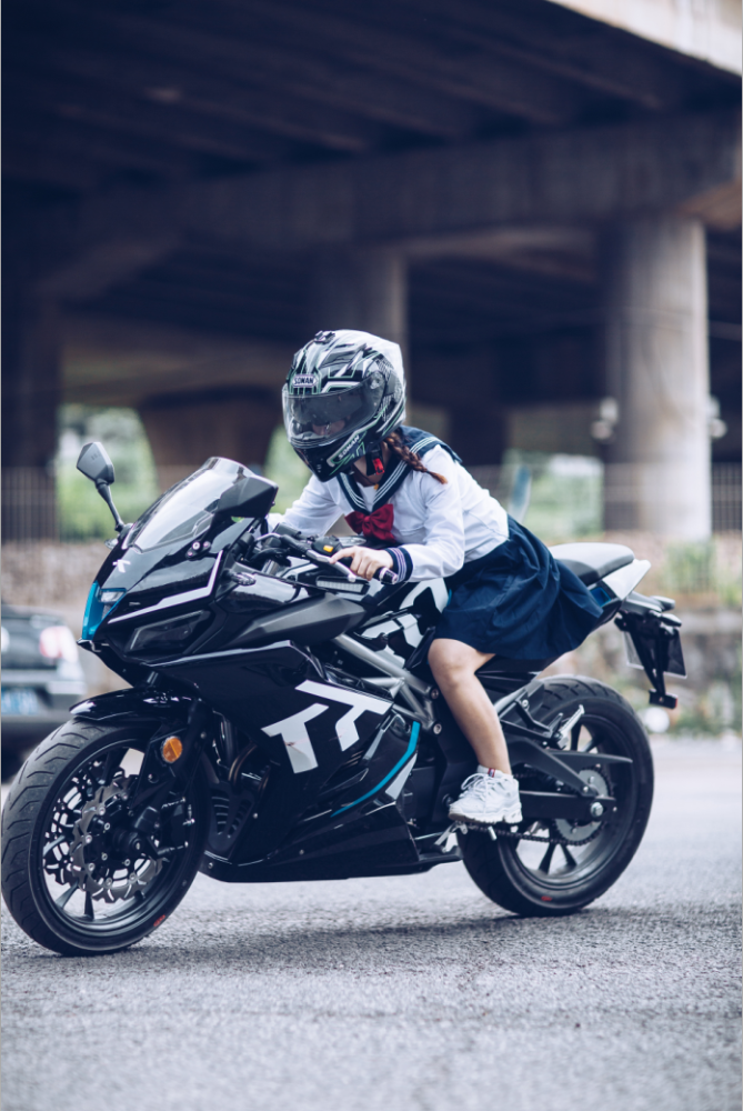 台荣gp1-250r陪你过不一样的端午,压弯,磨膝,吃粽子_腾讯新闻