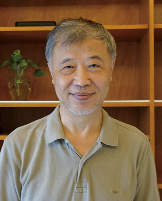 黄子平文学批评界还缺乏对文本细腻解读的意识