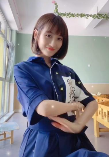 《乡村爱情13》:李银萍在村里幼儿园当老师,方正为爱辞职干保安_腾讯