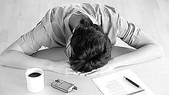 高危行为后长期疲劳只能怀疑艾滋病慢性疲劳综合症了解一下