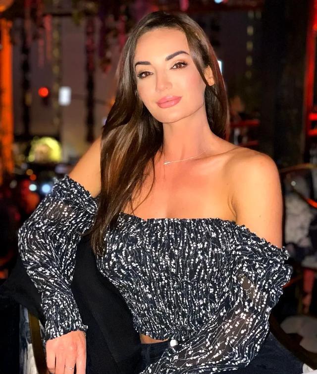 29岁美国wbff健身模特whitney johns