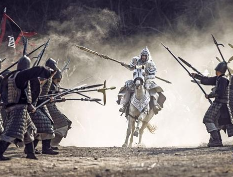 赵云大战长坂坡七进七出为何曹操麾下众多顶级将领却袖手旁观