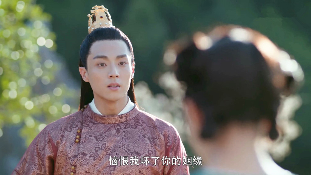 由许雅婷,陈靖可等人主演的古装甜宠剧《凤归四时歌》正在热播,该剧