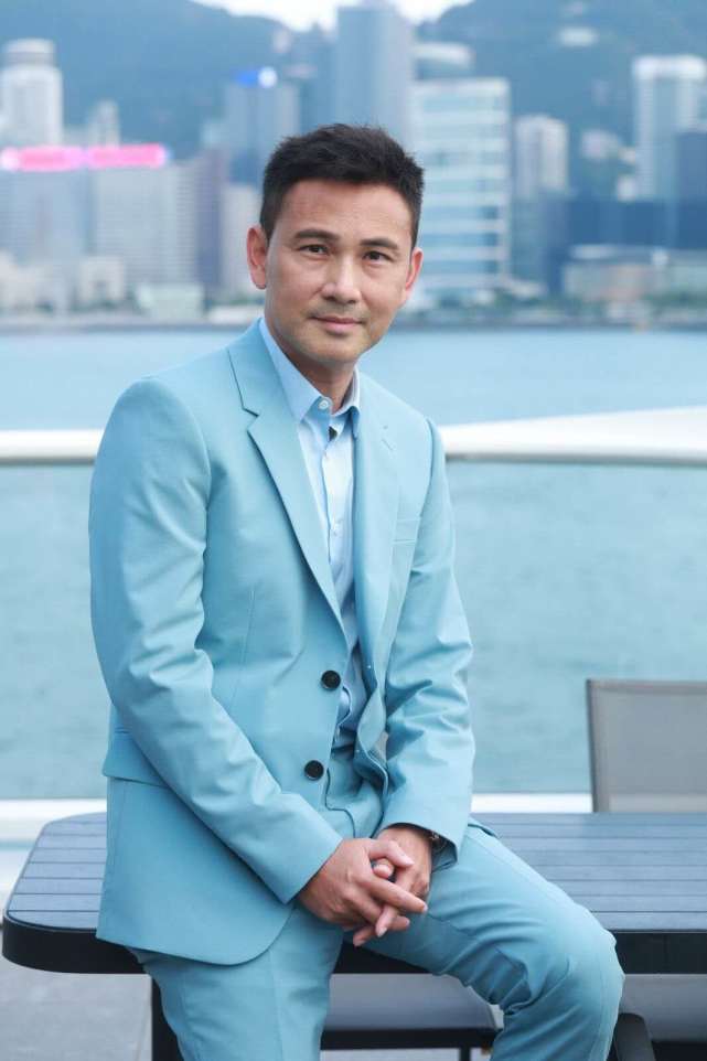 有变数林文龙邀金牌监制加盟亚视未获回应亲解转型管理层原因