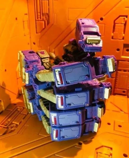 霸天虎拍照神器——围城照相机