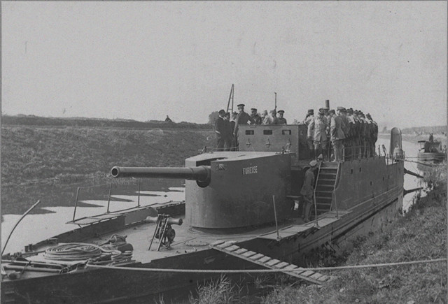 一战时期炮艇图片