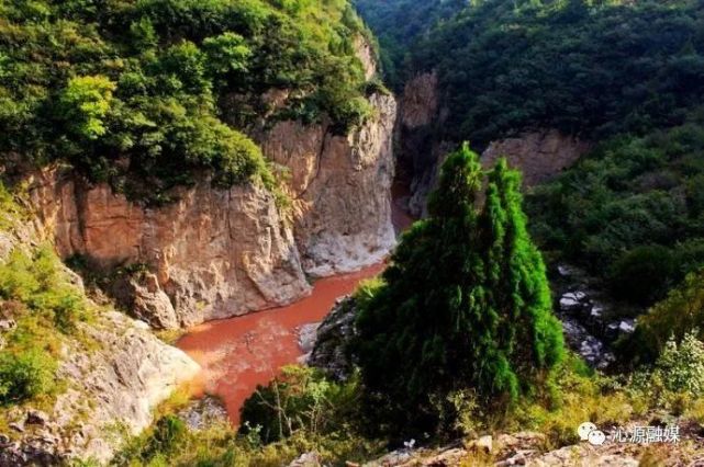 山西長治沁源龍鳳峽