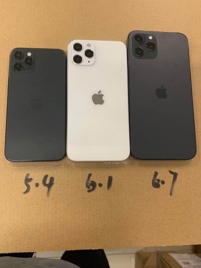 苹果为销量拼了：4G版iPhone 12比iPhone 11还要便宜1000元