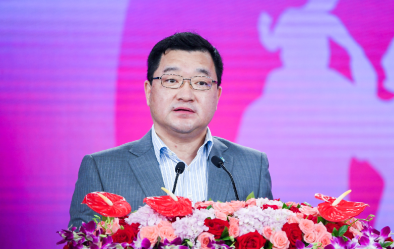 中粮集团党组成员,副总裁,蒙牛集团董事长陈朗在致辞中表示,在全面