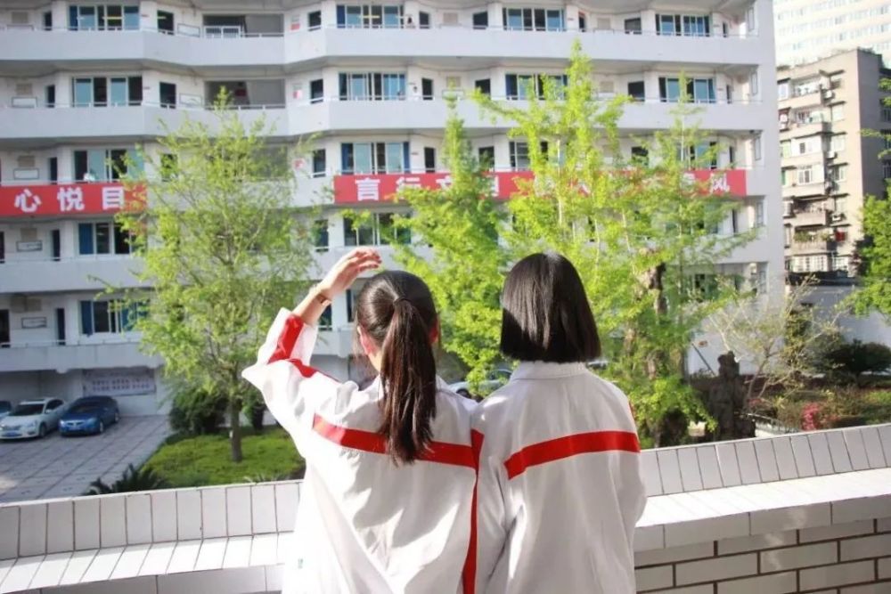 好听内江二中学子改编的这首毕业歌曲听哭无数人