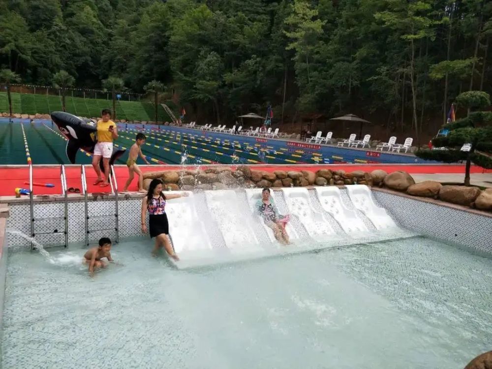 楼上楼水上乐园拯救你的炎炎夏日