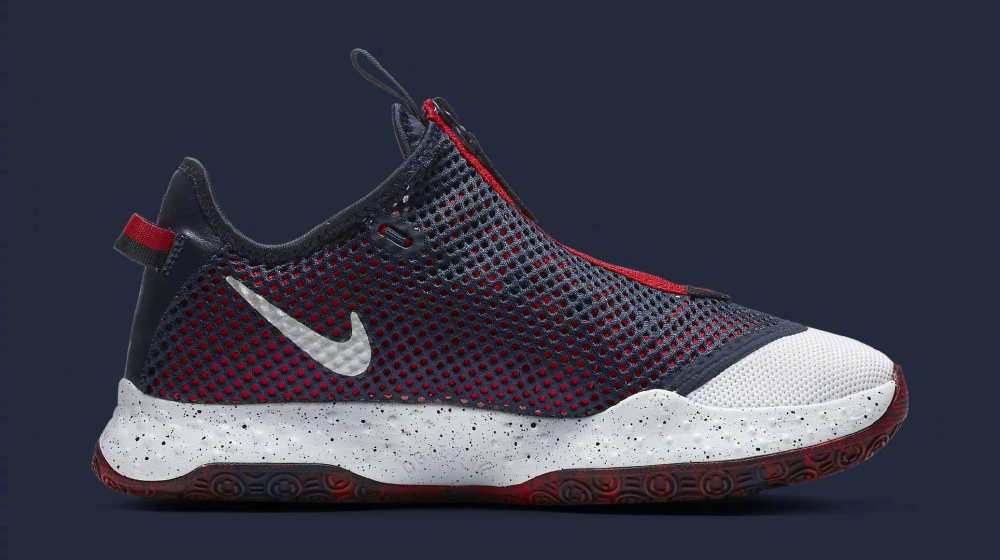 既是美国队又是独立日的pg 4配色,采用外白内海军蓝的设计,并采用红色