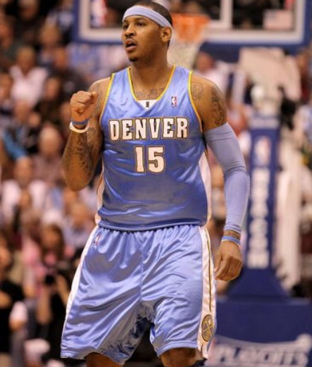 安东尼儿子才是"发育惊人",看他在球场上的状态确实够"狠",小腿太优越