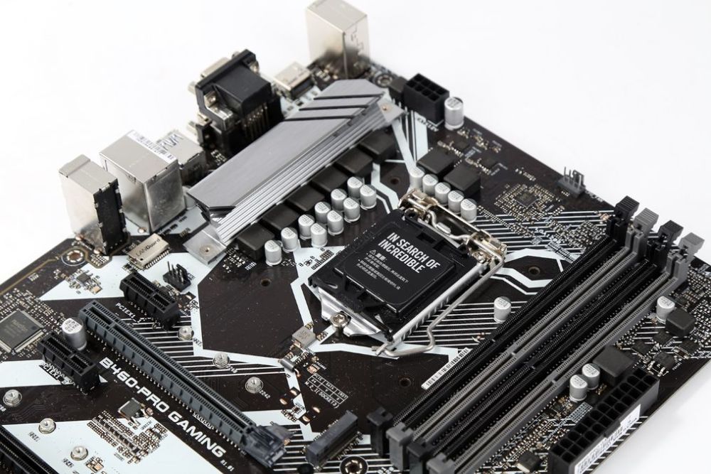 b460才是10代酷睿入门良配圣旗b460pro主板装机实测