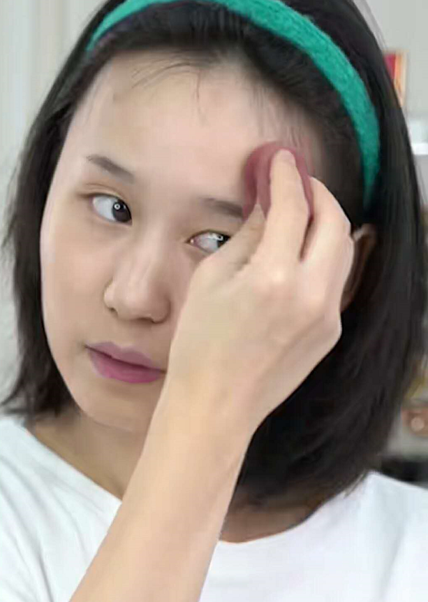 小姐姐仿妆马冬梅开始发箍挺有年代感看到最后怎么可以这么像