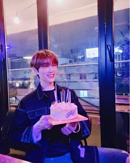 据韩媒报道,6月17日,韩国男团top  secret成员yohan(金正焕)16日去世