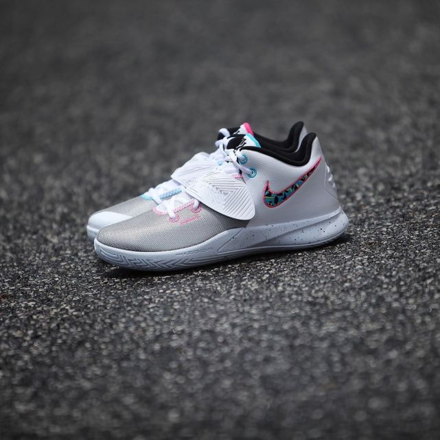 kyrieflytrap3欧文新支线曝光细节如何