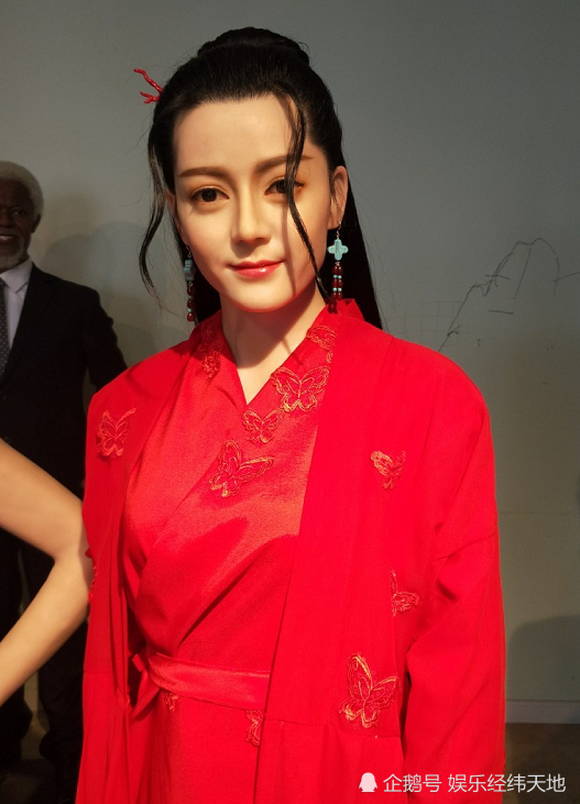 明星的蜡像,赵丽颖还原度高,郭德纲喜感,看到杨幂:扎心了