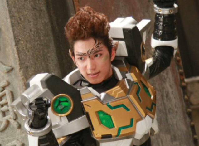 铠甲勇士刑天回归为什么唯独缺少金刚原来他早已经被毁灭