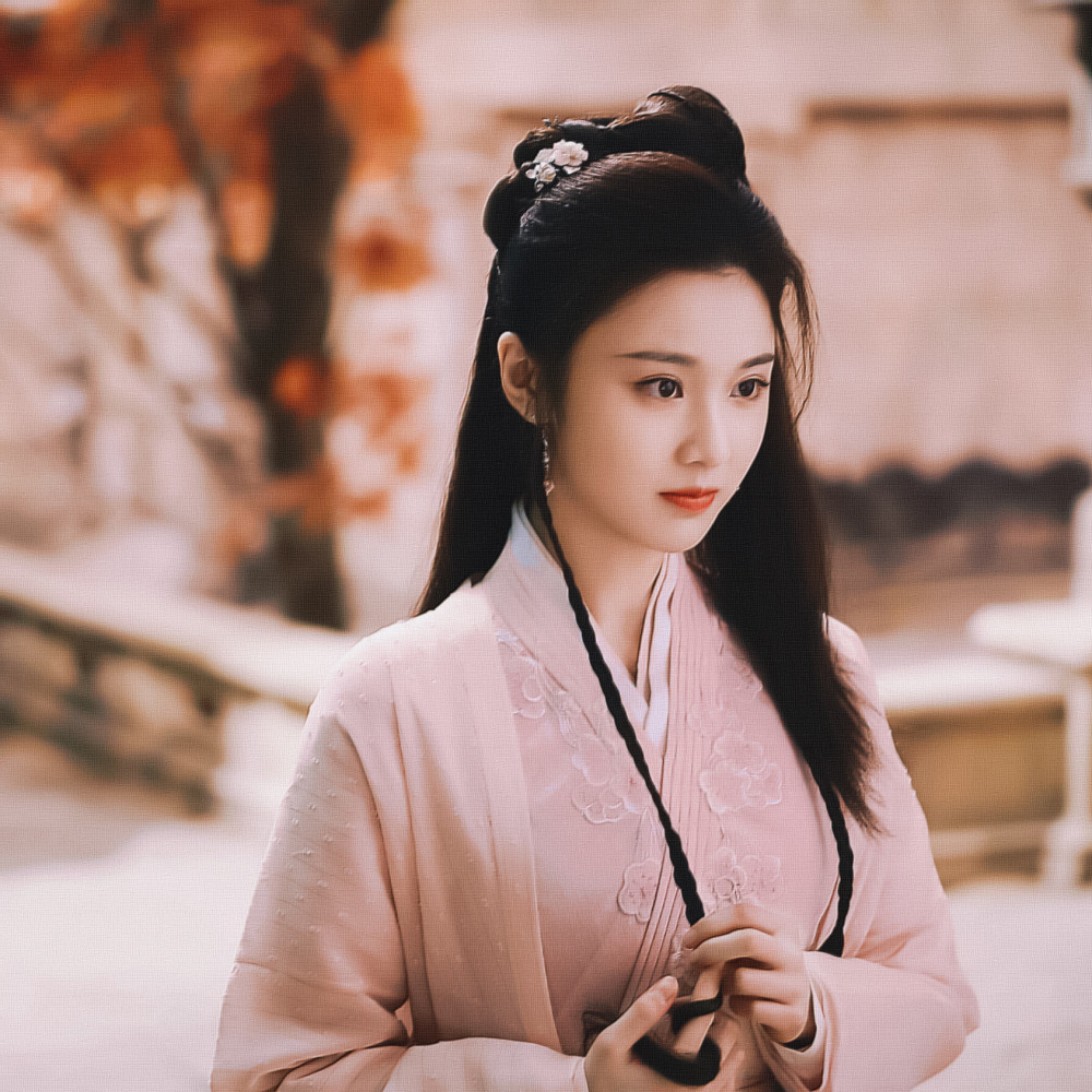 《暮白首》女主比赵露思脸还圆还胖,却清新脱俗,更加讨人喜欢