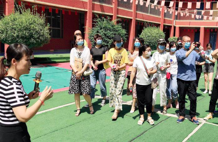 家门口的学校咋样校园开放日邀学区家长先睹为快