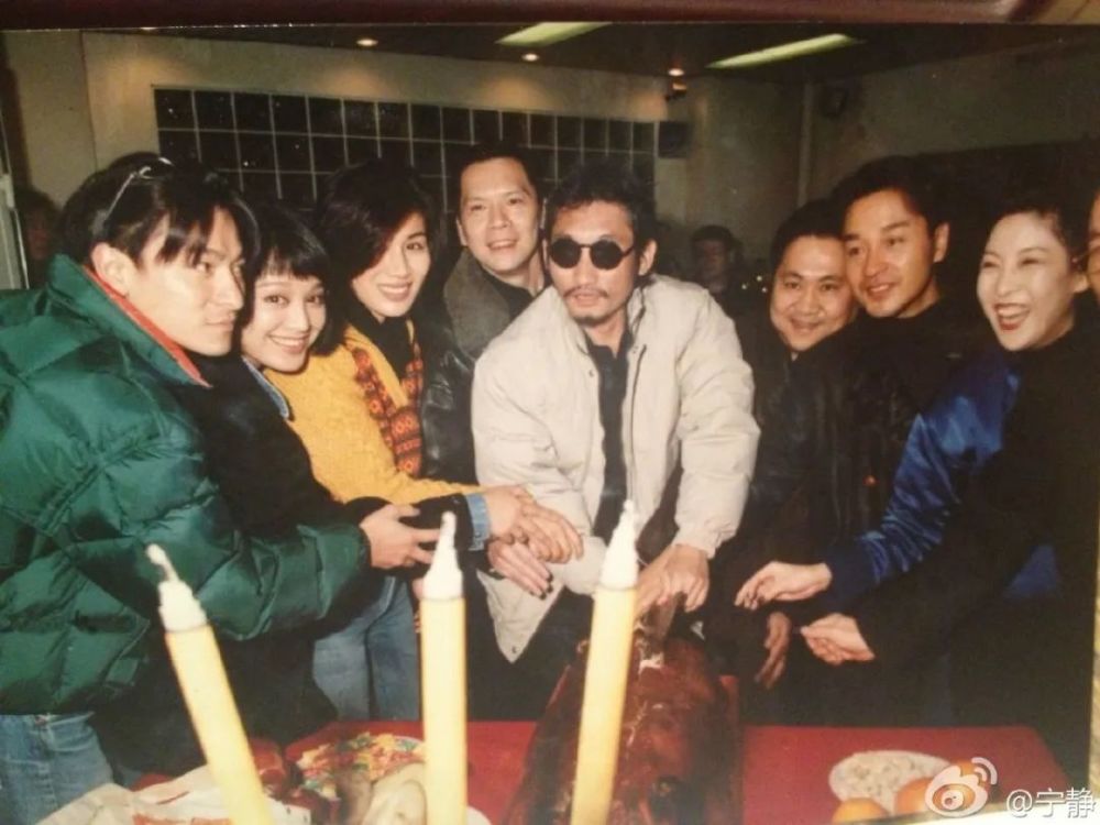 宁静|宁静当年有多美？上街被路人追着围观，张国荣赞其无法用言语形容