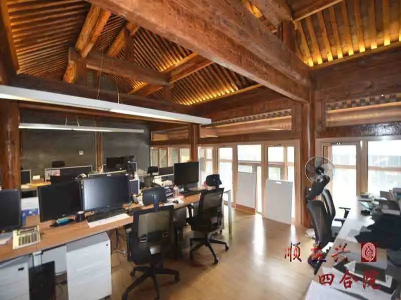 四合院|在写字楼办公已经out了，四合院办公才高大上！