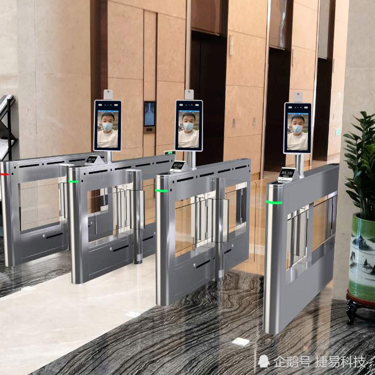 人脸识别测温门禁一体机