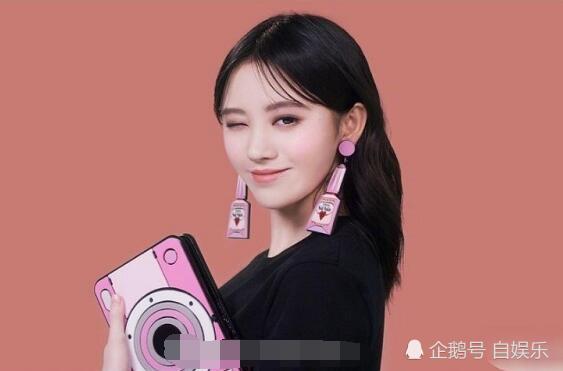 鞠婧祎才是"为国争光"的美貌,和孙娜恩拍同款广告,颜值绝了