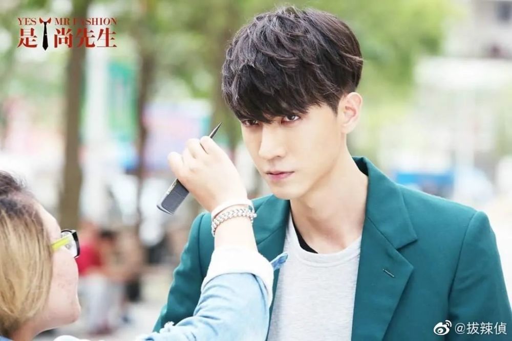 还记得小时代里的顾准吗他现在长这样