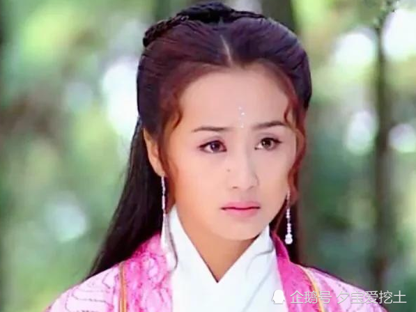 从化妆师变成演员,从演员成为央视主持人,曹颖的一生太幸运了