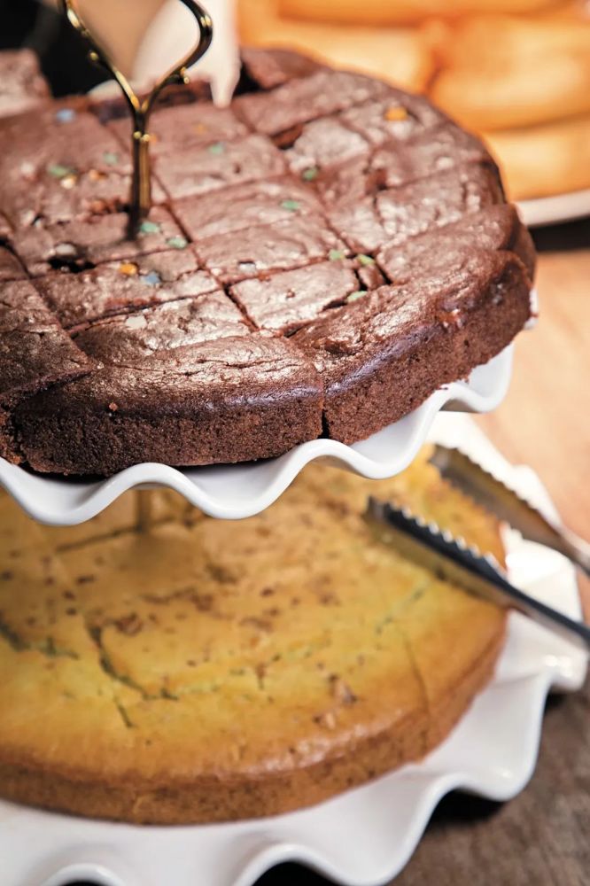 煎饺子 内有鸡头菇,秀珍菇,金菇,木耳丝,吃起来有一点爽口,而且菇味很