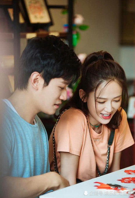 陈乔恩和男友视频 直言很想睡觉 看到镜头里两人在干嘛 明星也这样 腾讯网