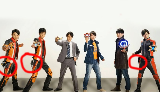 大家好,我是小飞,说到近些年的新生代奥特曼,肯定就离不开他们的变身