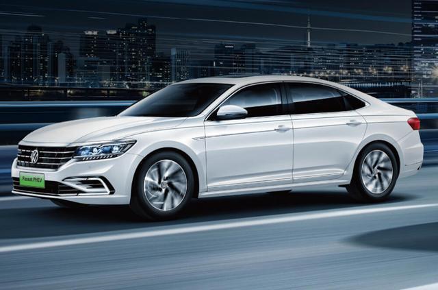 不愧是b级车的标杆帕萨特phev一枝独秀超长续航1000km