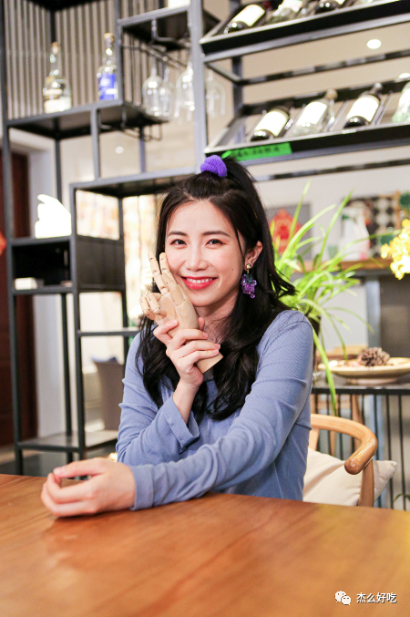 杰么好吃首期上线抱歉让大家久等了