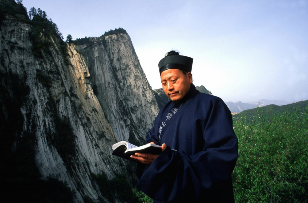 成道之前經受過多少魔考,且能割肉喂鷹,足見魔考是修成正果的必然條件