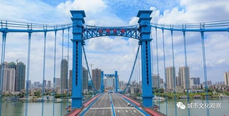 沙洋因唐朝尉迟恭任荆州总管时在汉津口旁的琼台山修建"沙洋堡"而得名