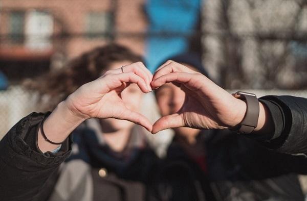 这4种夫妻年龄差有利于婚姻关系融洽最后一种幸福值最高