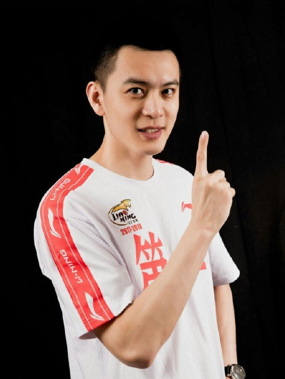 杨鸣启用新变阵辽篮9人大轮换确定中国奥尼尔王者归来