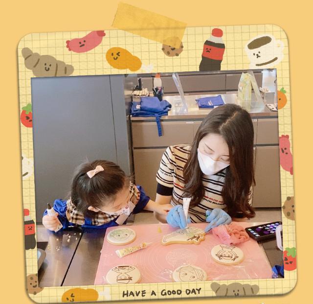 方媛|天王嫂是上班族：方媛晒下班高峰期素颜自拍，郭富城点赞