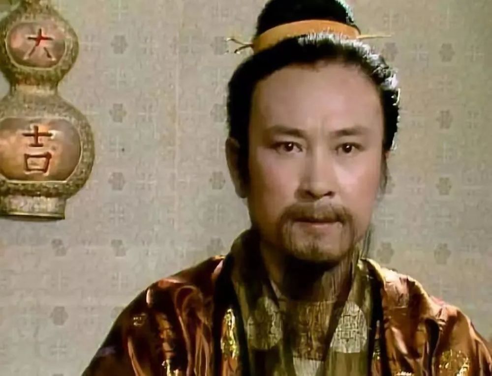 贾府|贾府这个被贾政深深照顾的女人，为何毒到想用计害死他的嫡出儿子